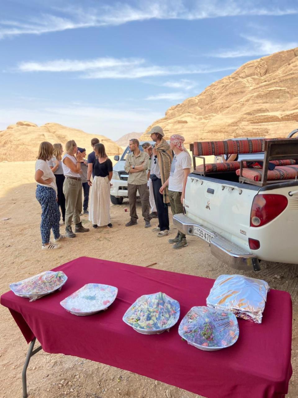 Sunrise Luxury Camp Hotell Wadi Rum Eksteriør bilde