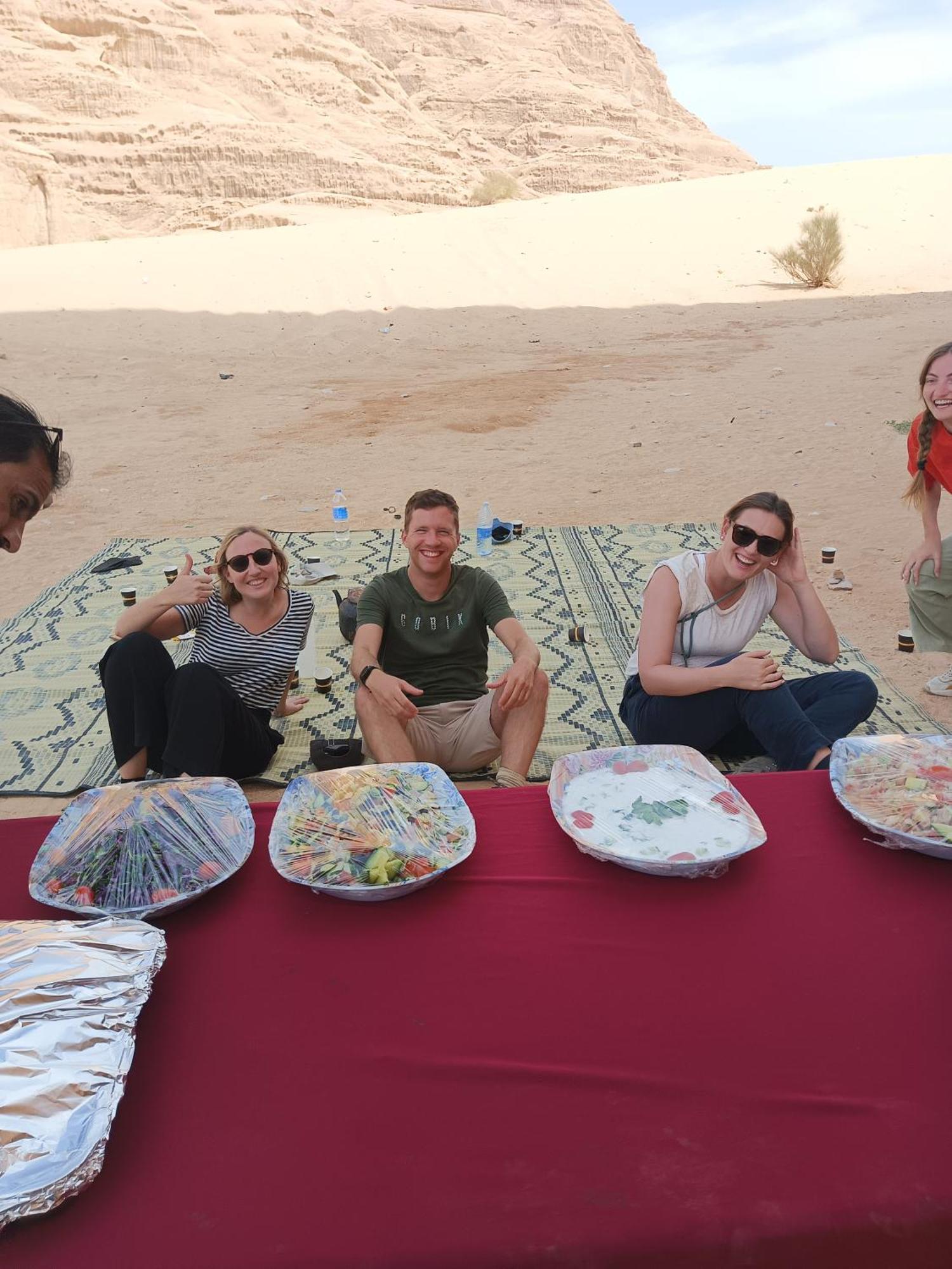 Sunrise Luxury Camp Hotell Wadi Rum Eksteriør bilde