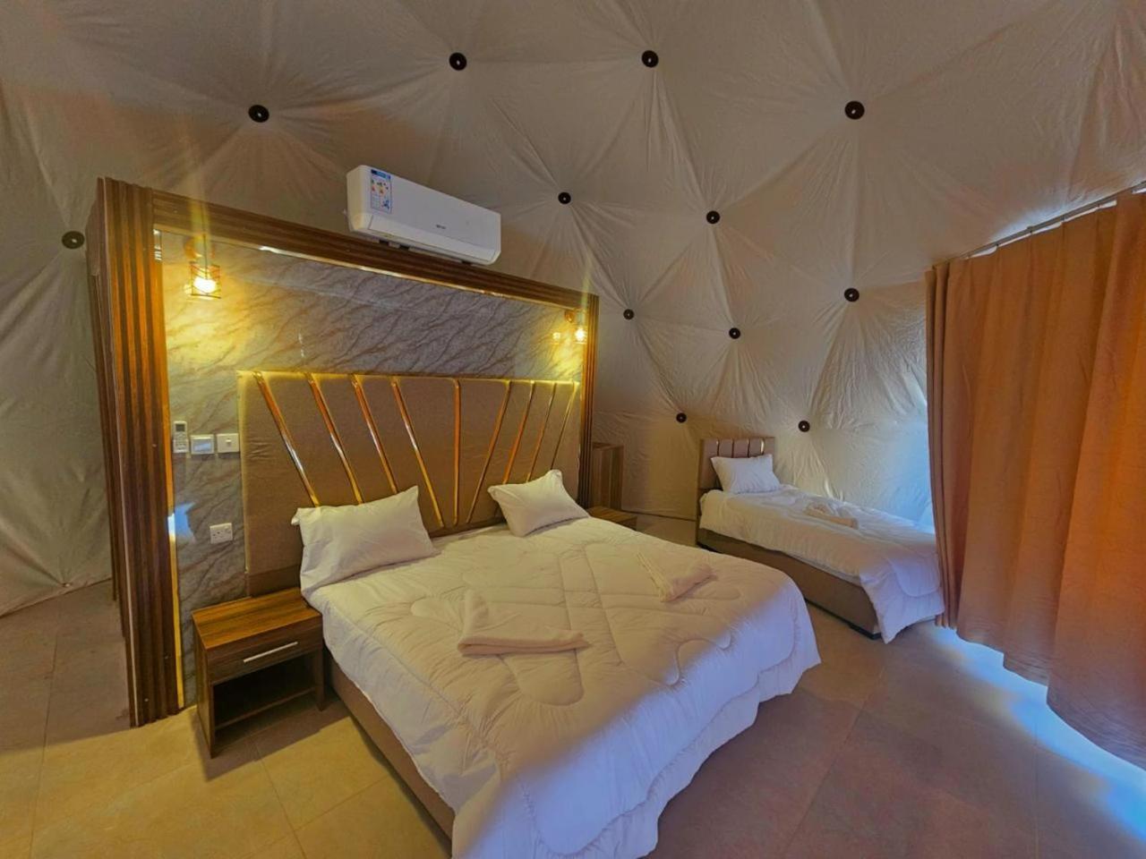 Sunrise Luxury Camp Hotell Wadi Rum Eksteriør bilde