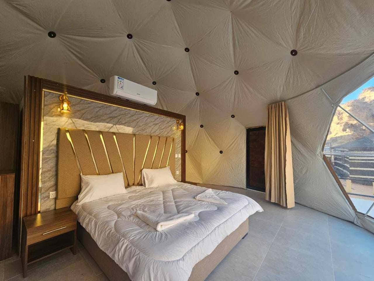 Sunrise Luxury Camp Hotell Wadi Rum Eksteriør bilde