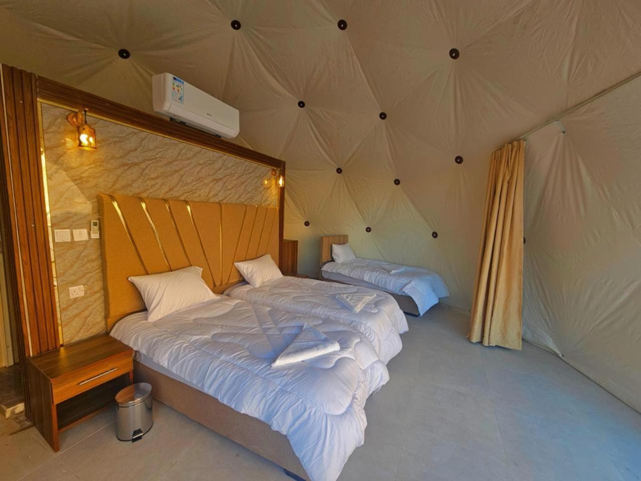 Sunrise Luxury Camp Hotell Wadi Rum Eksteriør bilde