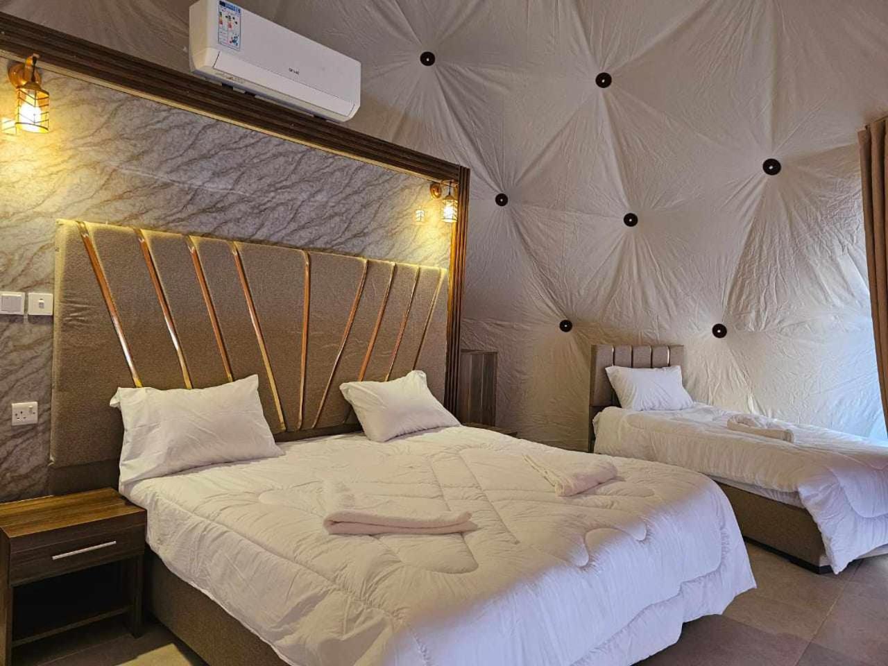 Sunrise Luxury Camp Hotell Wadi Rum Eksteriør bilde