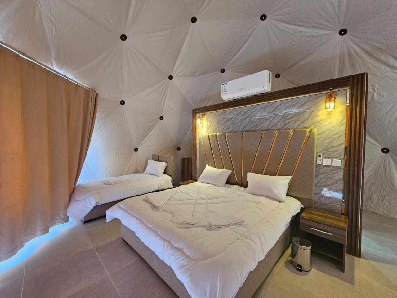 Sunrise Luxury Camp Hotell Wadi Rum Eksteriør bilde